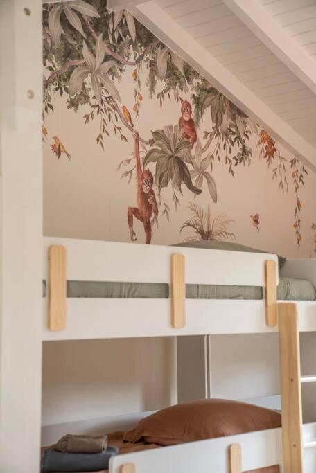 Spacieuse Villa Corossol Avec Piscine Et Jeux Exterieurs ル・ゴジエ エクステリア 写真