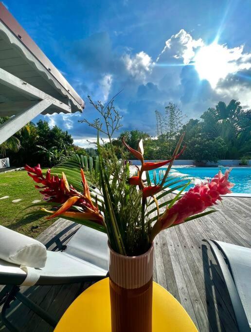 Spacieuse Villa Corossol Avec Piscine Et Jeux Exterieurs ル・ゴジエ エクステリア 写真
