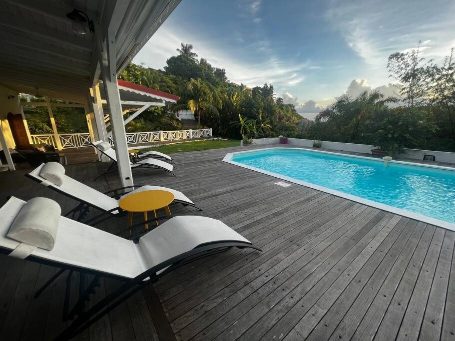 Spacieuse Villa Corossol Avec Piscine Et Jeux Exterieurs ル・ゴジエ エクステリア 写真